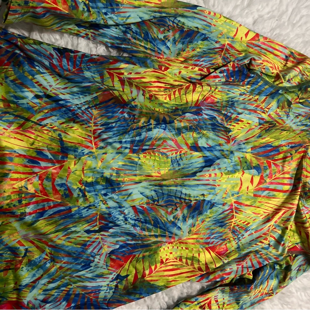 Guy Harvey Women’s  Wildwood tech shirt